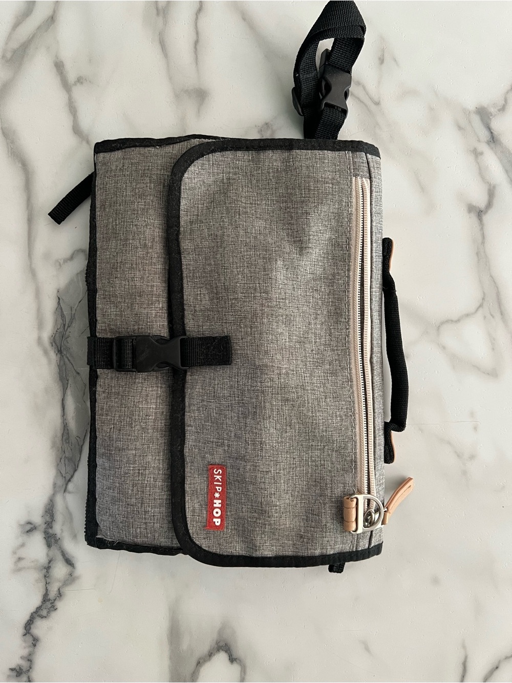 Skip Hop Gray and Black Men's Toiletry Organizer Bag